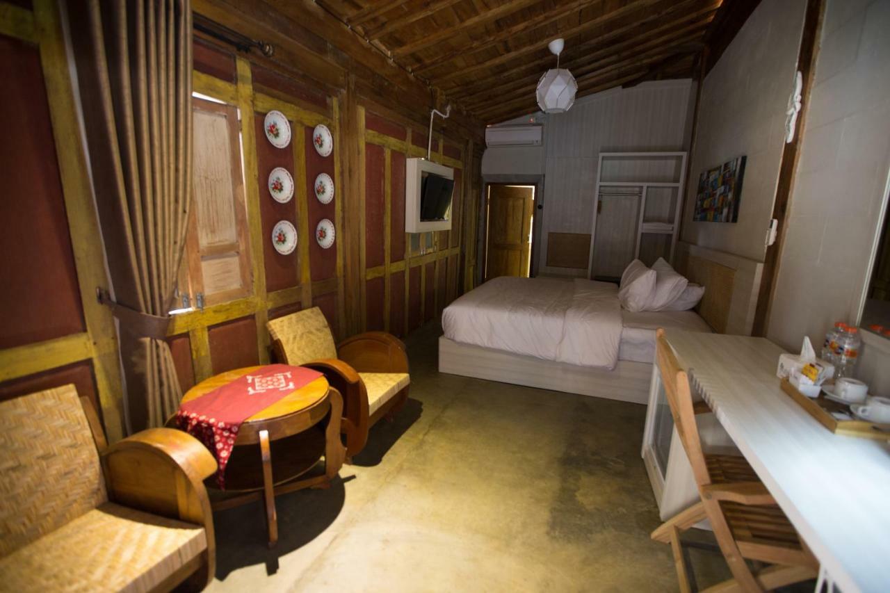Kampung Lawasan Heritage Cottage Maguwo Buitenkant foto